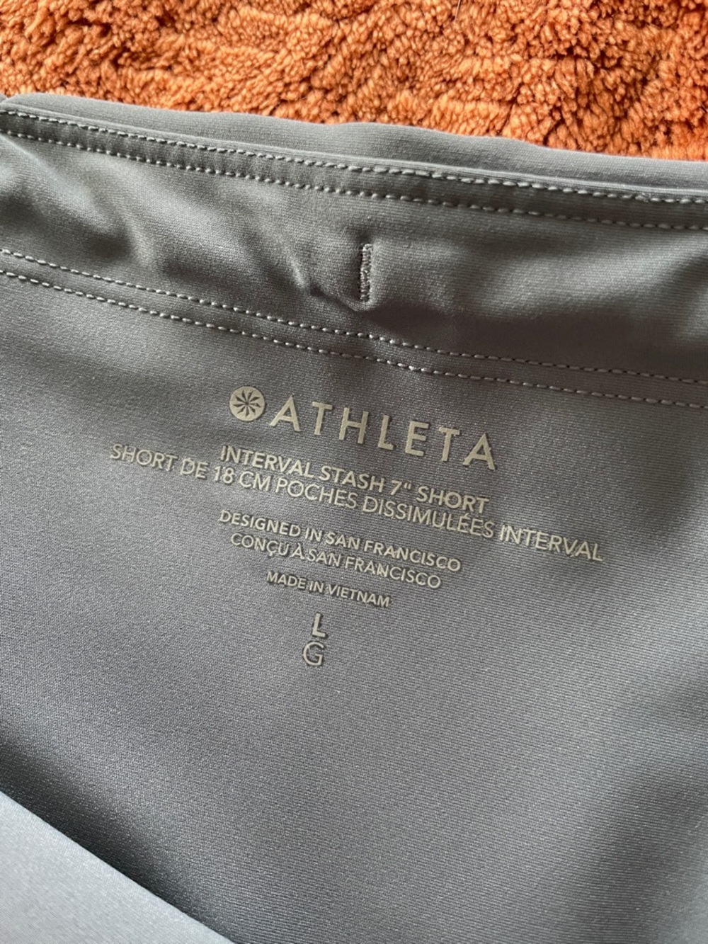 Athleta Interval Stash 7” Short in Slate Gray - Picture 2 of 3